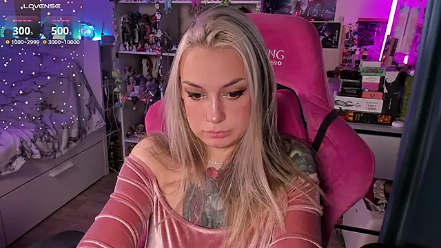 ChloeKohaku online show from 11-01-25, 05:31