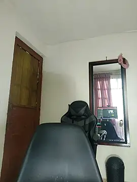 Mariana 444 online show from 02-22-25, 01:57