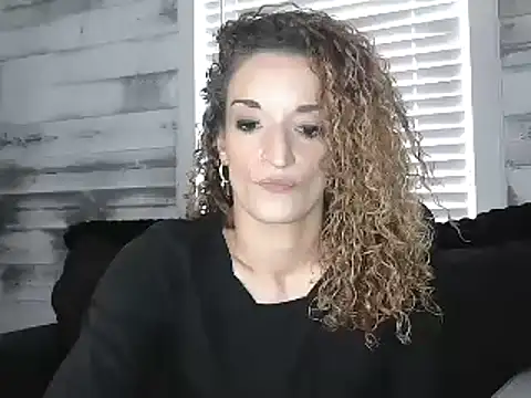 AshleyRain online show from 02-11-26, 07:41