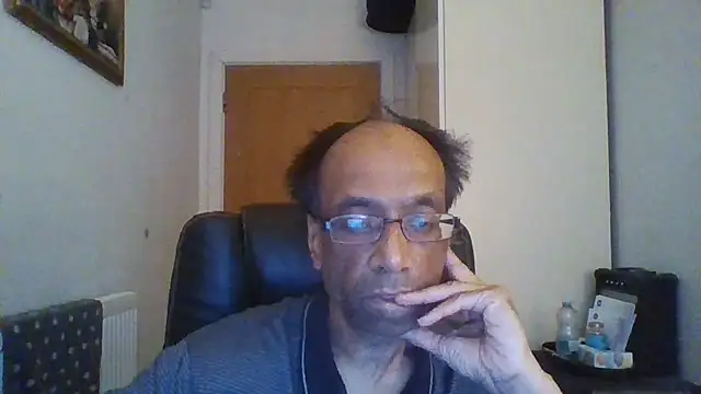 rauncher1 online show from 11-19-25, 10:37