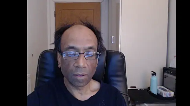 Snapshot of rauncher1 chatting on 04-29-26, 10:41 rauncher1 online show from 04-29-26, 10:41