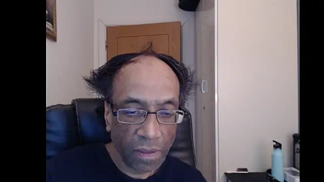 Snapshot of rauncher1 chatting on 05-19-26, 08:31 rauncher1 online show from 05-19-26, 08:31