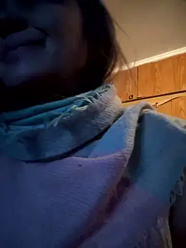 Snapshot of Susanel chatting on 01-08-26, 11:45 Susanel online show from 01-08-26, 11:45