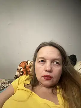 Snapshot of Susanel chatting on 01-10-26, 05:26 Susanel online show from 01-10-26, 05:26