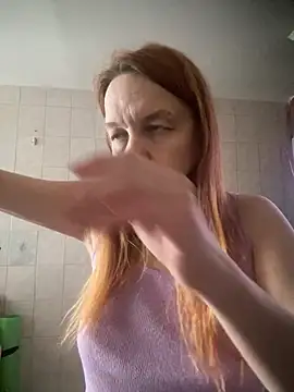 Snapshot of Susanel chatting on 02-19-26, 10:55 Susanel online show from 02-19-26, 10:55