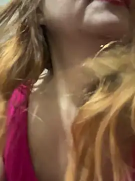 Snapshot of Susanel chatting on 02-26-26, 10:20 Susanel online show from 02-26-26, 10:20