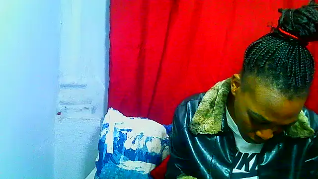 Snapshot of freaky_naughty chatting on 05-26-26, 12:12 freaky naughty online show from 05-26-26, 12:12