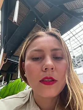 Snapshot of Brittanyrosexx chatting on 01-09-26, 08:43 Brittanyrosexx online show from 01-09-26, 08:43