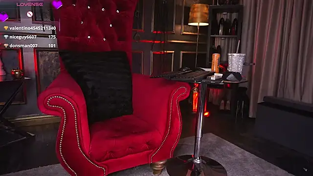 MissEmaDivine online show from 02-12-25, 08:06