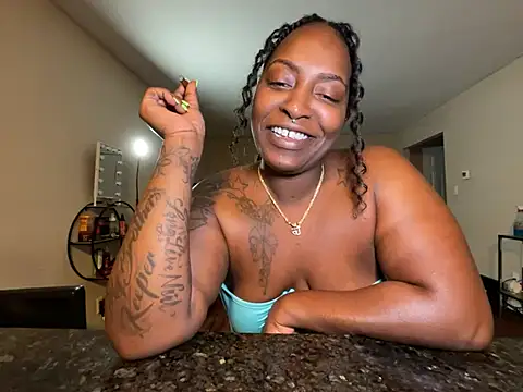 ChocolateTingz online show from 04-11-26, 03:33