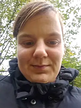 Snapshot of Cutegirlforyou chatting on 10-25-25, 11:29 Cutegirlforyou online show from 10-25-25, 11:29