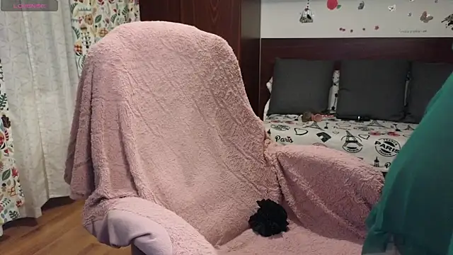 elacoquette online show from 10-20-25, 04:18