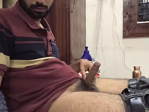 brownie cake cb online show from 11-29-25, 01:03