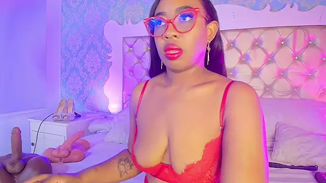 CaseyMoon online show from 04-01-26, 12:39