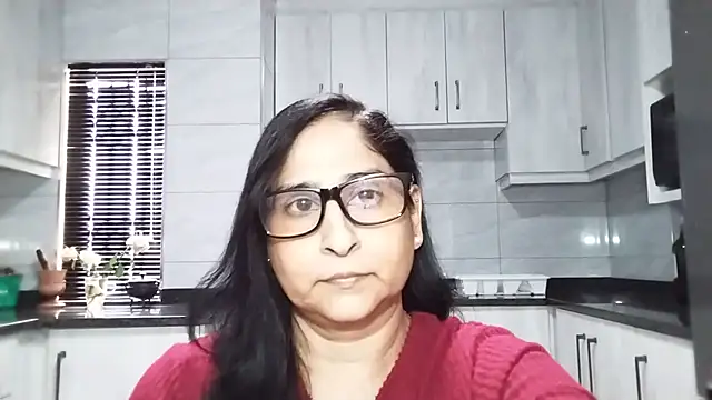 Snapshot of Indiankushy chatting on 08-06-26, 12:07 Indiankushy online show from 08-06-26, 12:07
