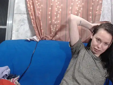 Venusluxodomme online show from 03-22-26, 11:08