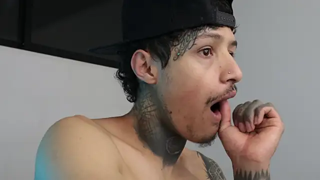 trieone online show from 01-10-25, 03:50