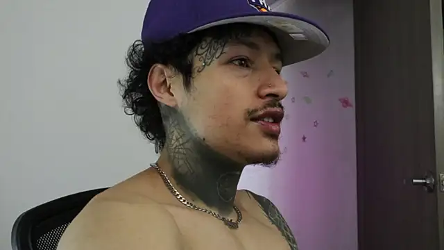 trieone online show from 09-17-25, 02:41