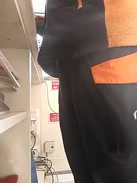 Blog100vergonhas online show from 04-14-26, 06:03