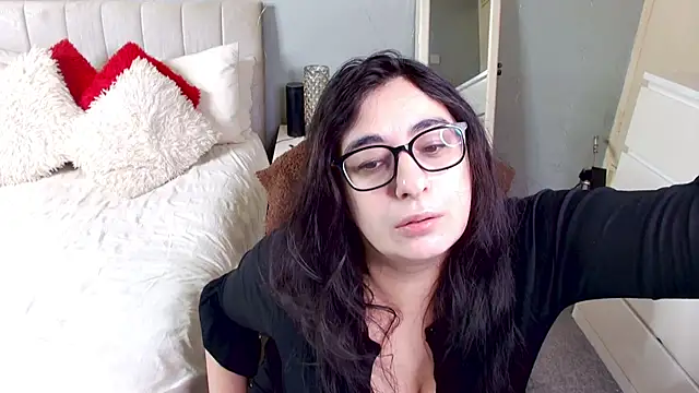 Curvy bigtitts online show from 12-16-24, 04:34