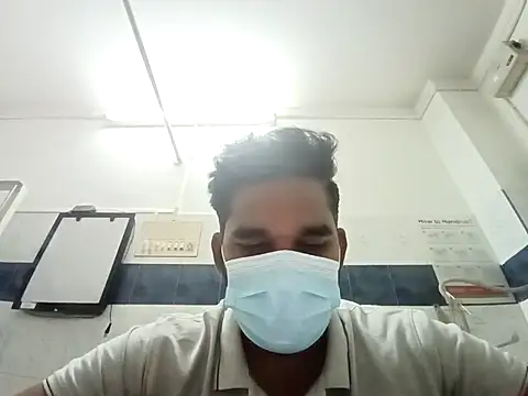 Snapshot of luckyloki chatting on 01-17-26, 05:05 luckyloki online show from 01-17-26, 05:05