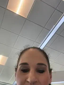 lolabunny9 online show from 01-31-25, 05:53