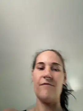 lolabunny9 online show from 09-16-25, 01:23