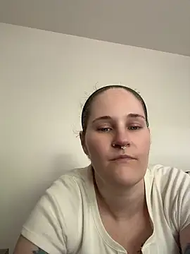 Snapshot of lolabunny9 chatting on 07-05-26, 04:58 lolabunny9 online show from 07-05-26, 04:58