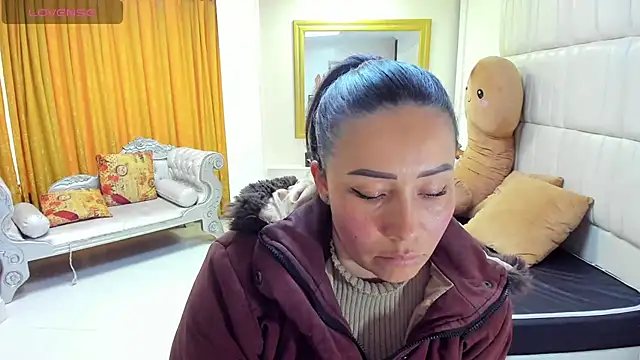 Snapshot of gaby_trent chatting on 03-12-25, 06:55 gaby trent online show from 03-12-25, 06:55