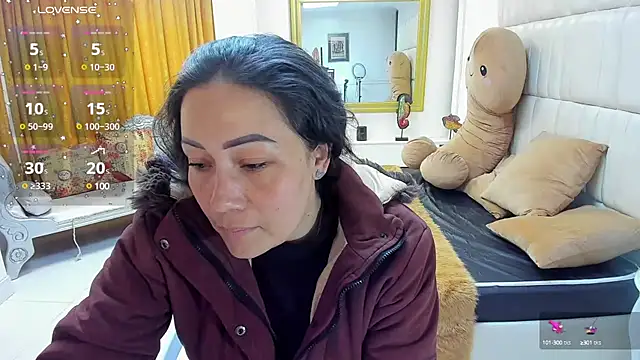 Snapshot of gaby_trent chatting on 03-22-25, 01:08 gaby trent online show from 03-22-25, 01:08