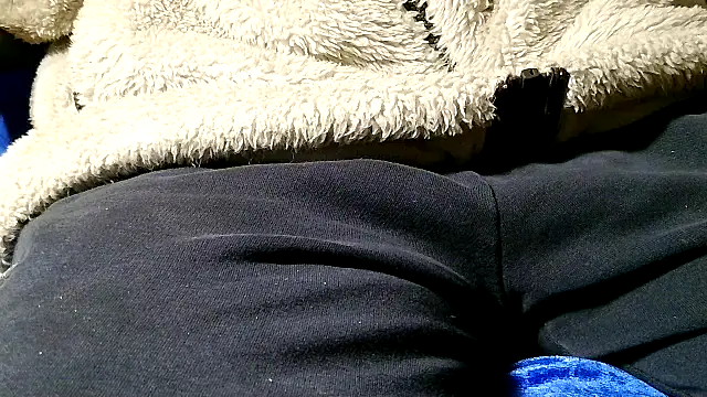 Snapshot of kalinixta chatting on 03-21-26, 03:59 kalinixta online show from 03-21-26, 03:59