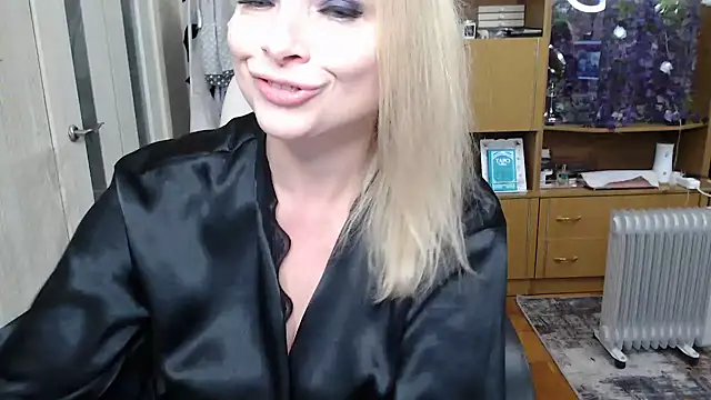 Mika Passion online show from 09-30-25, 09:47