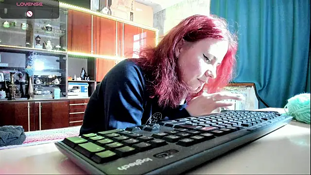 Snapshot of pa1e_pr1ncess chatting on 02-22-25, 10:18 pa1e pr1ncess online show from 02-22-25, 10:18
