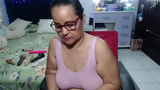 pervert mommy  online show from 03-20-26, 10:31