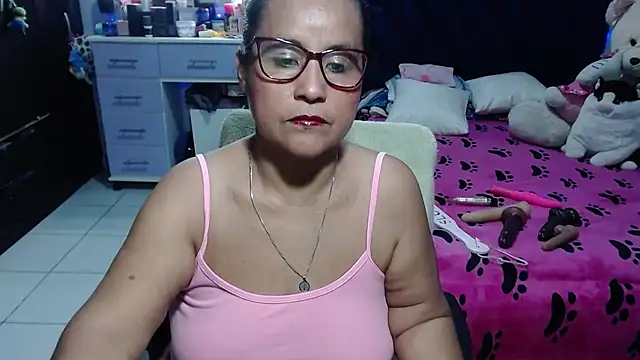 pervert mommy  online show from 07-09-26, 09:24