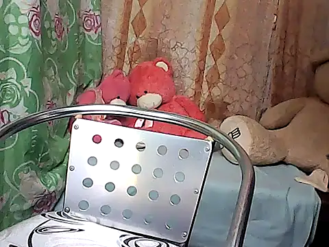 Snapshot of hotwetgran chatting on 06-23-26, 01:09 hotwetgran online show from 06-23-26, 01:09