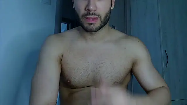 Justynn1 online show from 06-12-26, 04:55