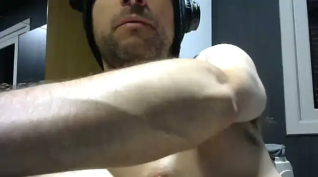 gauchors20 online show from 12-29-24, 10:56