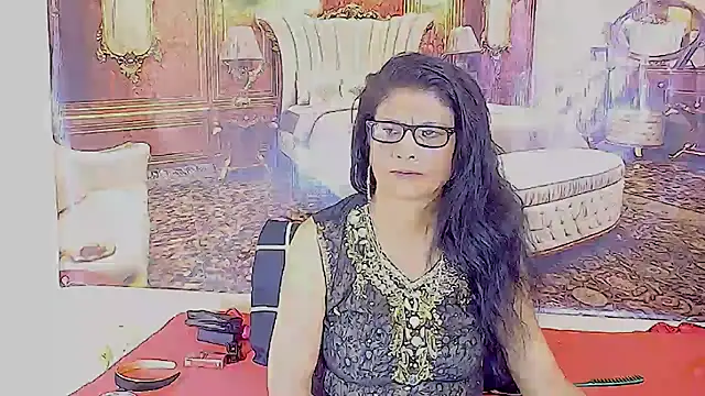 IndianAllure online show from 03-19-26, 05:44