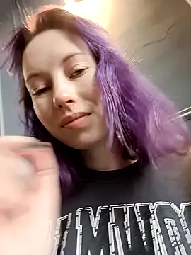 Frost foxy online show from 02-05-25, 06:24