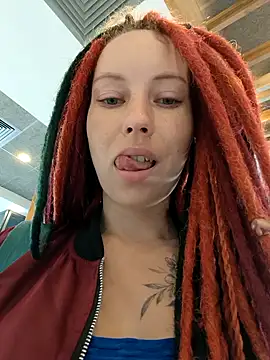 Frost foxy online show from 09-28-25, 02:39