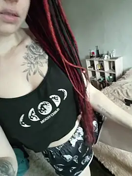 Frost foxy online show from 11-12-25, 03:51