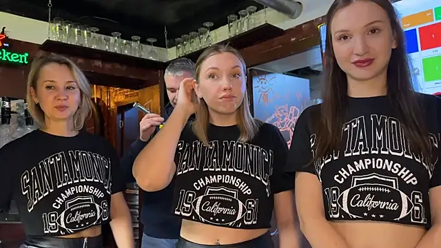 dirtypub online show from 10-23-25, 01:43