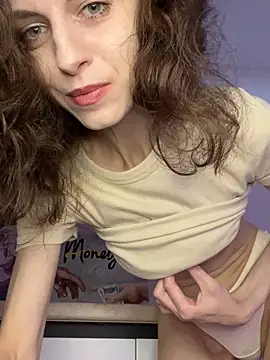 Snapshot of MissAnuta chatting on 06-29-26, 03:57 MissAnuta online show from 06-29-26, 03:57