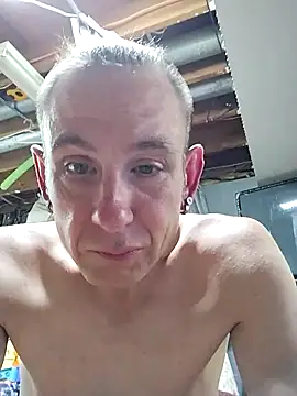 Snapshot of jjdirty6996 chatting on 09-14-25, 10:03 jjdirty6996 online show from 09-14-25, 10:03