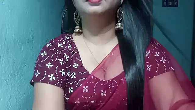 Snapshot of YourModhu chatting on 10-21-25, 05:57 YourModhu online show from 10-21-25, 05:57