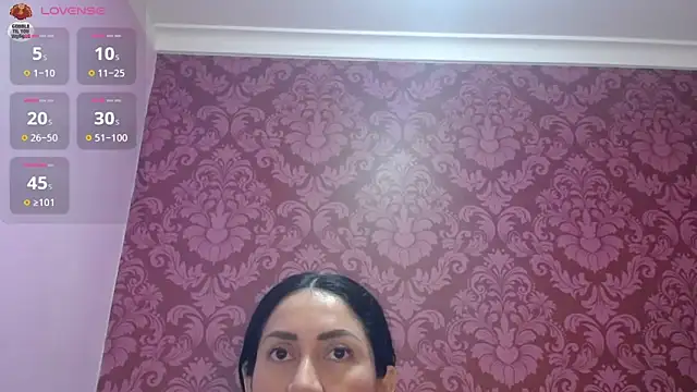 Snapshot of juliana_diaz chatting on 05-22-26, 11:27 juliana diaz online show from 05-22-26, 11:27