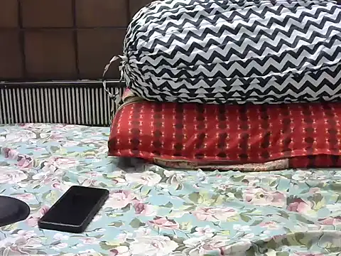 shani69696969 online show from 05-10-26, 04:23