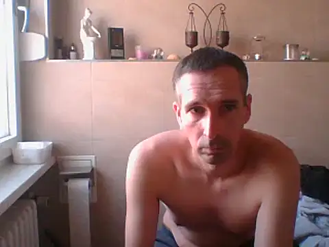 Snapshot of Geiler-boy313 chatting on 03-22-25, 08:40 Geiler-boy313 online show from 03-22-25, 08:40