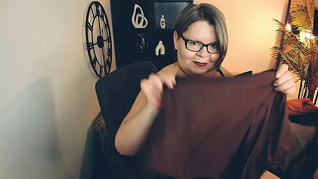 Shannonshine online show from 03-03-26, 01:50